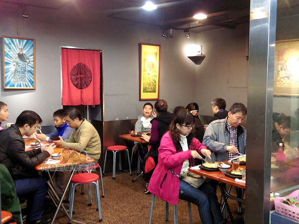 樂華夜市-小野牛牛排03-店內用餐區