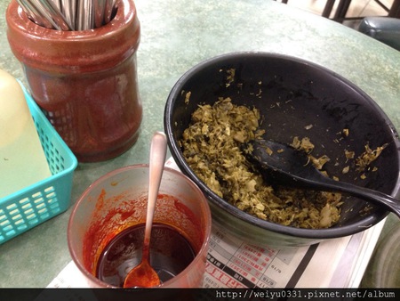 974141_598582643505742_1906373453_n