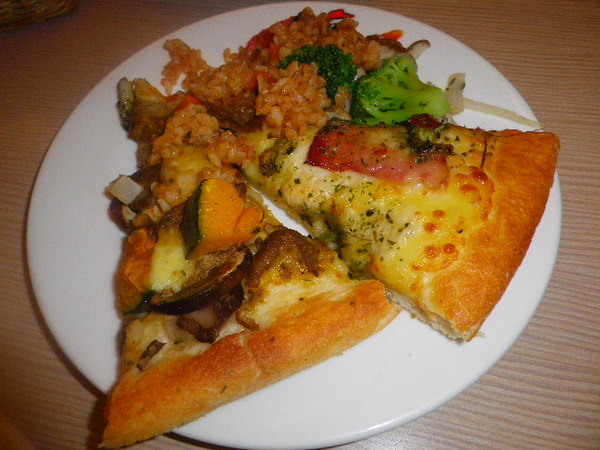 Pizza Hut 必勝客 歡樂吧(中壢中山店):『必勝客歡樂吧吃到飽~法國料理季』開麥拉