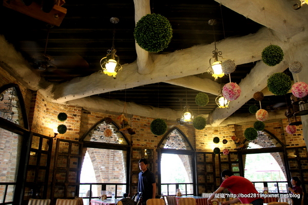 台中新社古堡莊園:【台中新社】新社古堡莊園-充滿異國風情的浪漫古堡,推薦半日遊可以來這邊逛逛喔!