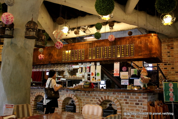 台中新社古堡莊園:【台中新社】新社古堡莊園-充滿異國風情的浪漫古堡,推薦半日遊可以來這邊逛逛喔!