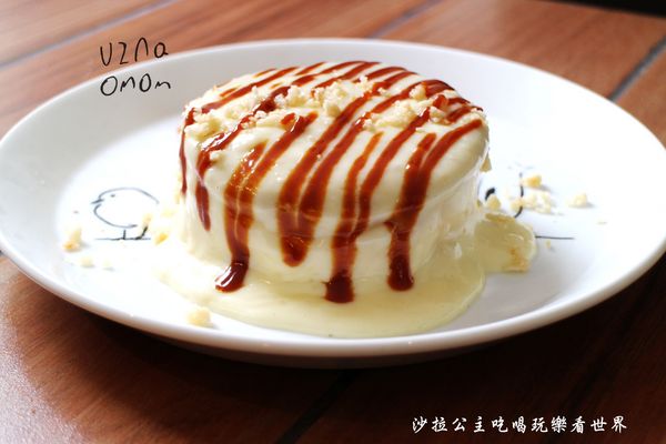 UZNA OMOM 杏桃鬆餅屋:東區216巷下午茶『杏桃鬆餅屋(忠孝店)』夏季新品吃刨冰消暑去/甜點/捷運忠孝敦化站