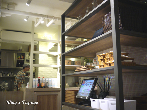 UZNA OMOM 杏桃鬆餅屋：這次不點舒芙蕾只點鬆餅之「杏桃鬆餅屋」