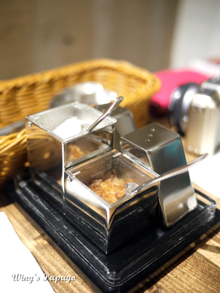 UZNA OMOM 杏桃鬆餅屋：這次不點舒芙蕾只點鬆餅之「杏桃鬆餅屋」