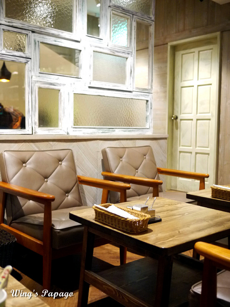 UZNA OMOM 杏桃鬆餅屋：這次不點舒芙蕾只點鬆餅之「杏桃鬆餅屋」