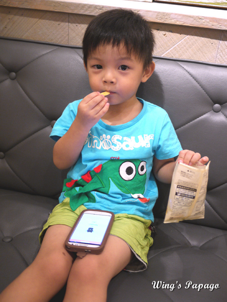 UZNA OMOM 杏桃鬆餅屋：這次不點舒芙蕾只點鬆餅之「杏桃鬆餅屋」