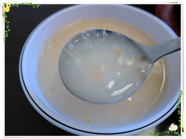 台北-蘆洲-平價牛排-大戶牛排-喝玉米濃湯