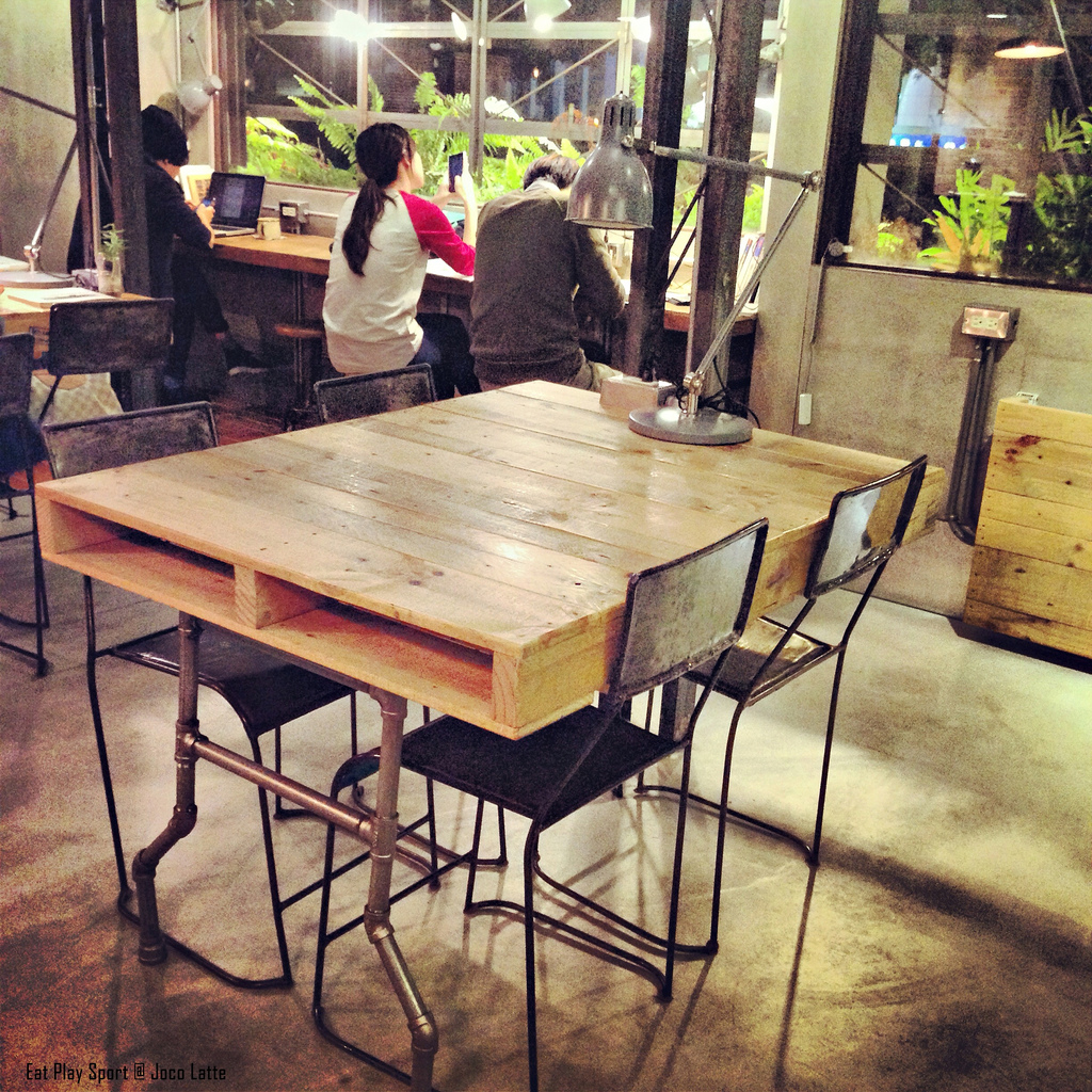 10991861765_9eb5836169_o