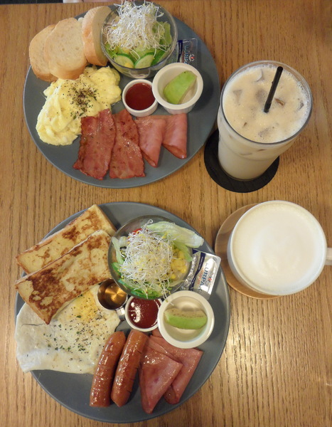 在樹上早午餐專賣店：【新竹市區．美食 】在樹上In the tree ☆ 新竹東門圓環的可愛早午餐店