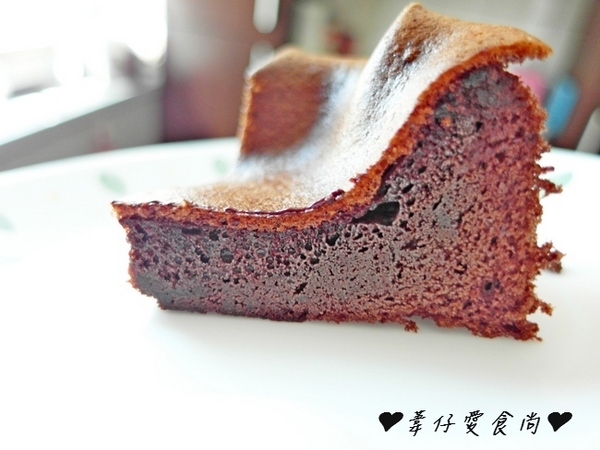 諾亞半熟蛋糕專門店：蛋糕新吃法!!!!半熟蛋糕新享受~