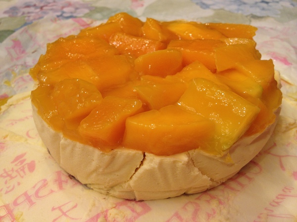 諾亞半熟蛋糕專門店：口碑券No.2【諾亞半熟蛋糕專門店】──乳酪蛋糕清爽不膩