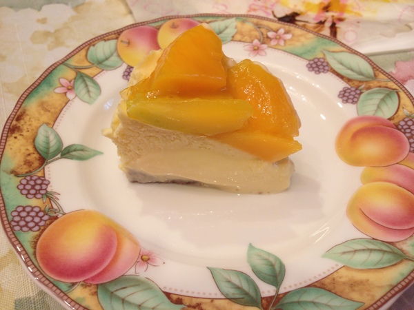 諾亞半熟蛋糕專門店：口碑券No.2【諾亞半熟蛋糕專門店】──乳酪蛋糕清爽不膩