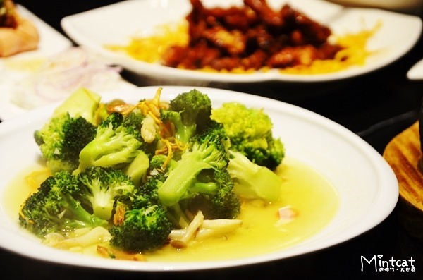 雞酒棧：【台中西區餐廳】聚餐推薦雞酒棧‧雞湯食補與熱炒創意菜餚都美味