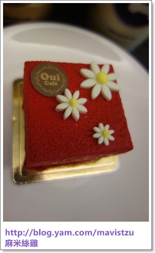 Oui Caf'e 法式甜品(南西店):『中山』♥Oui cafe♥繽紛星冰樂激發你的少女心