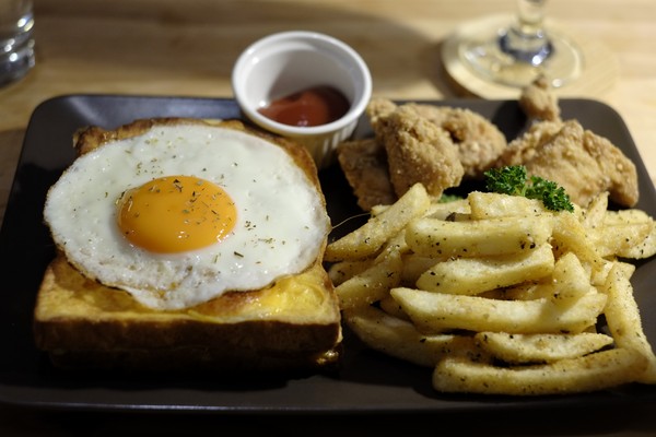 Toast Chat:口碑券-就像回到家一樣悠哉-TOAST CHAT