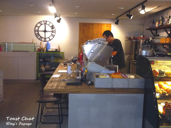 Toast Chat: 與貓咪們的美食約會。『Toast Chat』體驗