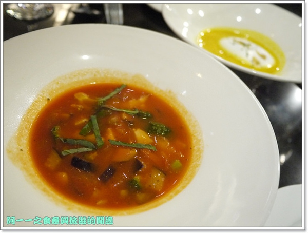 愛上台東義式餐廳:台東 愛上台東義式餐廳 焗烤&蜜糖土司 浪漫雙人套餐~阿一一寒冬台東之旅