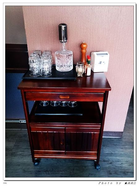 The cafe惹咖啡:【台中.美食】The Cafe惹咖啡~治療系立體小熊拉花讓人一整天心情都好好♥