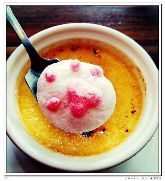 The cafe惹咖啡:【台中.美食】The Cafe惹咖啡~治療系立體小熊拉花讓人一整天心情都好好♥