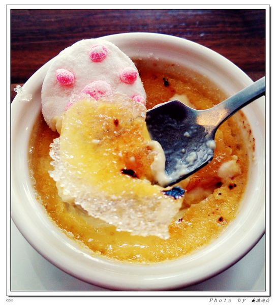 The cafe惹咖啡:【台中.美食】The Cafe惹咖啡~治療系立體小熊拉花讓人一整天心情都好好♥