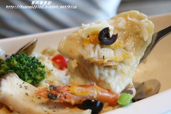 洋朵義式廚坊:【台北信義區】台北平價義式料理推薦『洋朵義式廚坊 (五分埔)』捷運後山碑站/五分埔商圈美食/商業午餐