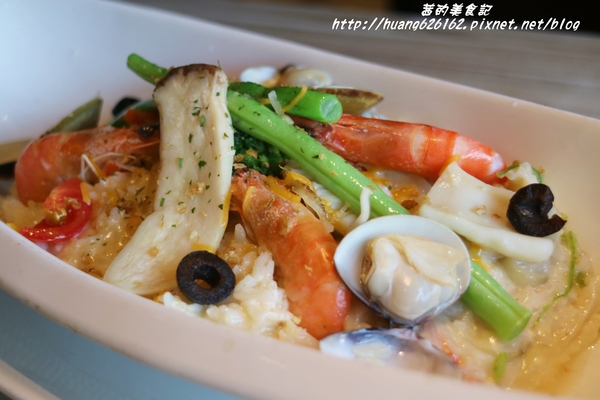 洋朵義式廚坊:【台北信義區】台北平價義式料理推薦『洋朵義式廚坊 (五分埔)』捷運後山碑站/五分埔商圈美食/商業午餐