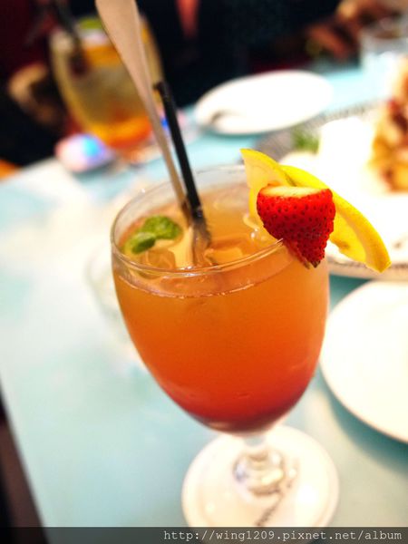 Perfume Dance 跳舞香水(館前店)：甜蜜繽紛蜜糖吐司。【Perfume Dance跳舞香水】