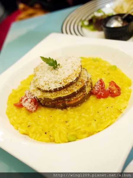 Perfume Dance 跳舞香水(館前店)：甜蜜繽紛蜜糖吐司。【Perfume Dance跳舞香水】