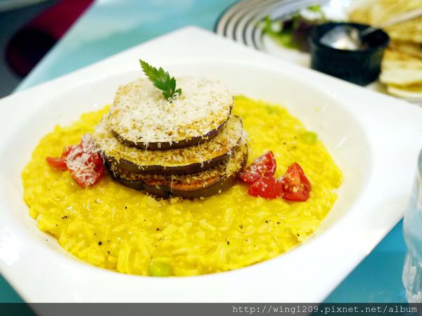 Perfume Dance 跳舞香水(館前店)：甜蜜繽紛蜜糖吐司。【Perfume Dance跳舞香水】