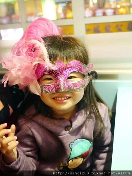 Perfume Dance 跳舞香水(館前店)：甜蜜繽紛蜜糖吐司。【Perfume Dance跳舞香水】