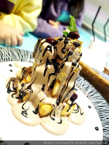 Perfume Dance 跳舞香水(館前店)：甜蜜繽紛蜜糖吐司。【Perfume Dance跳舞香水】