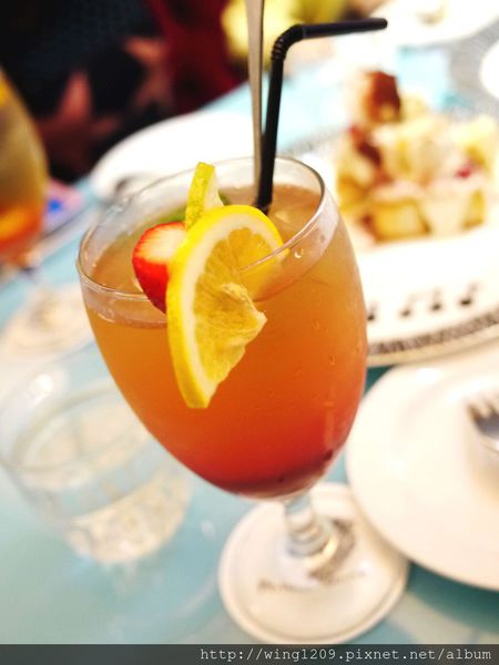 Perfume Dance 跳舞香水(館前店)：甜蜜繽紛蜜糖吐司。【Perfume Dance跳舞香水】