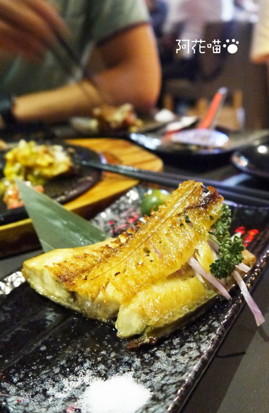 旅.東京 travel 鐵板小料理:【大安│日式小酒館】♥口碑券11♥ 溫暖的可愛居酒屋『旅.東京 travel 鐵板小料理』