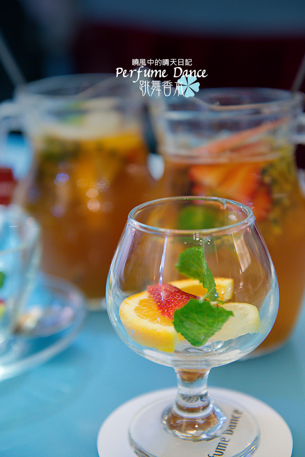 Perfume Dance 跳舞香水(館前店)：【站前|跳舞香水】女生絕對喜歡 蜜糖吐司感動名店