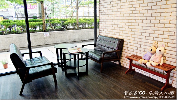 濼洋食:【食記/桃園】令人垂涎三尺~黑炭巧克力鬆餅