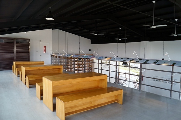 DSC03864 (800x532).jpg