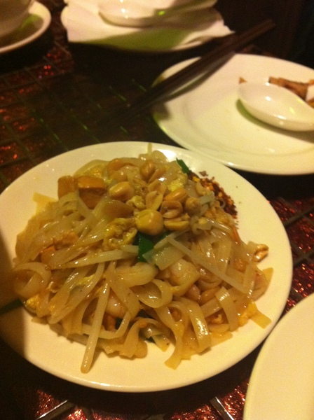 Lacuz 泰式料理吃到飽(大安店):朋友聚會OK的地方~~~