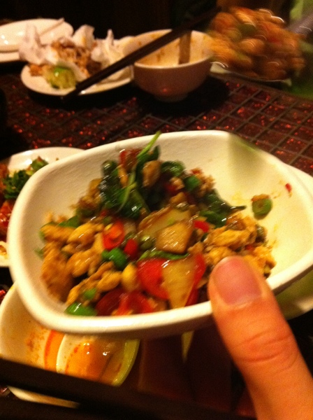 Lacuz 泰式料理吃到飽(大安店):朋友聚會OK的地方~~~