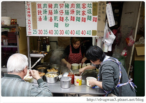 台北-中正區-捷運忠孝新生站-光華商場-垃圾麵-光華垃圾麵-光華商場-北科大-銅板美食-俗又大碗-巷弄美食-排隊店-人氣小吃-阿郎基特展-3-514-1