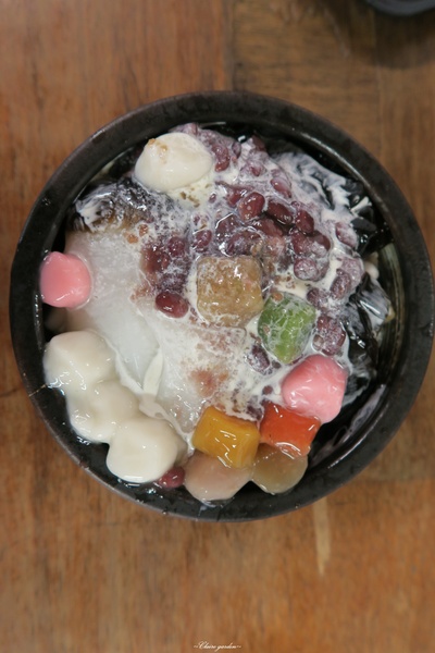 水龜伯古早味(石牌店)：台北 捷運石牌站 水龜伯古早味~跳躍的黑白雙仙鬥奶