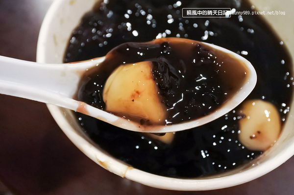 水龜伯古早味(石牌店):【石牌| 水龜伯】冬天吃暖心甜蜜蜜的黑糖燒仙草
