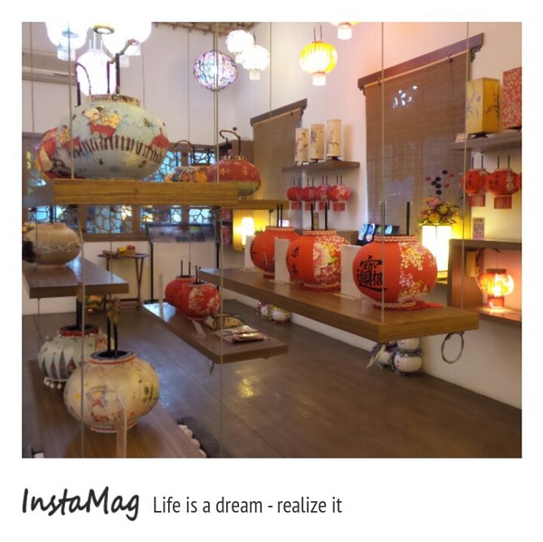 光遠燈籠觀光工廠:紅磚的建築~掛上整排中國風的燈籠&光遠燈籠觀光工廠