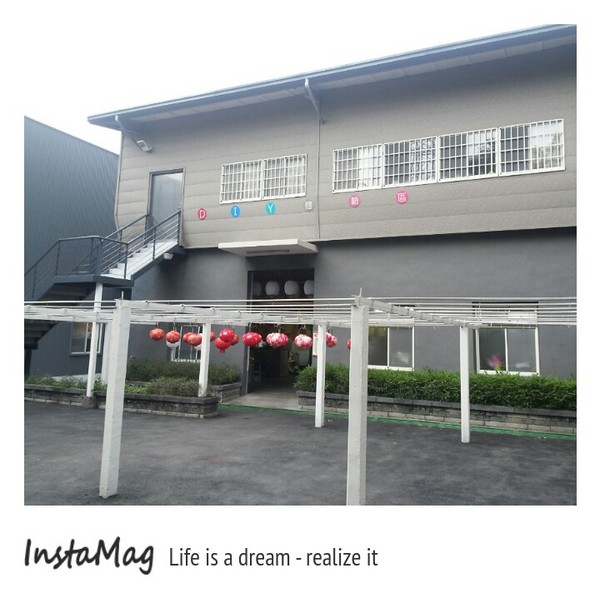 光遠燈籠觀光工廠:紅磚的建築~掛上整排中國風的燈籠&光遠燈籠觀光工廠