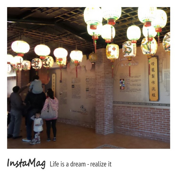 光遠燈籠觀光工廠:紅磚的建築~掛上整排中國風的燈籠&光遠燈籠觀光工廠
