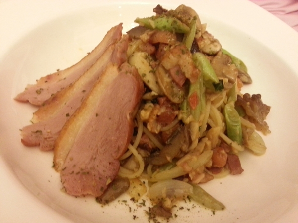 義樹空間:【台北美食】環境舒適,東西好吃之義樹空間@捷運市政府站