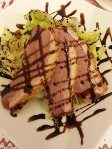 義樹空間:【台北美食】環境舒適,東西好吃之義樹空間@捷運市政府站