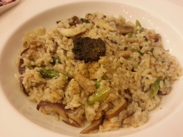 義樹空間:【台北美食】環境舒適,東西好吃之義樹空間@捷運市政府站