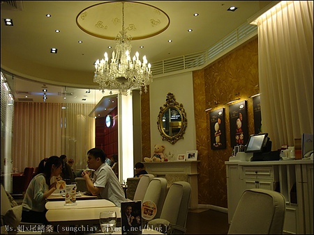 Häagen-Dazs 夏季飲品：［台北大直］口碑券．Häagen-Dazs 桑果之吻．夏季飲品 搶鮮體驗