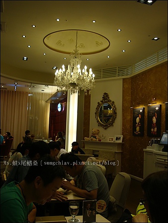 Häagen-Dazs 夏季飲品：［台北大直］口碑券．Häagen-Dazs 桑果之吻．夏季飲品 搶鮮體驗