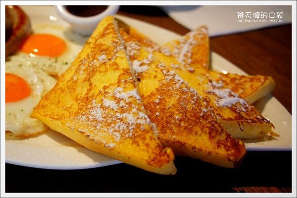 Second Floor (23).JPG